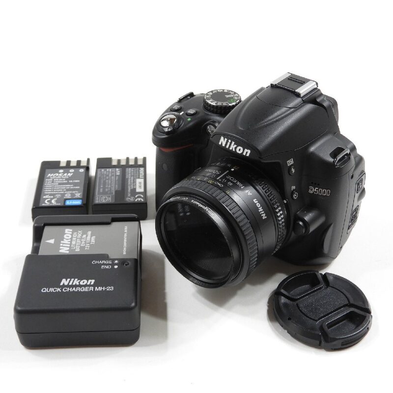 Nikon ニコン D5000 AF NIKKOR 50mｍ 1:1.8 D