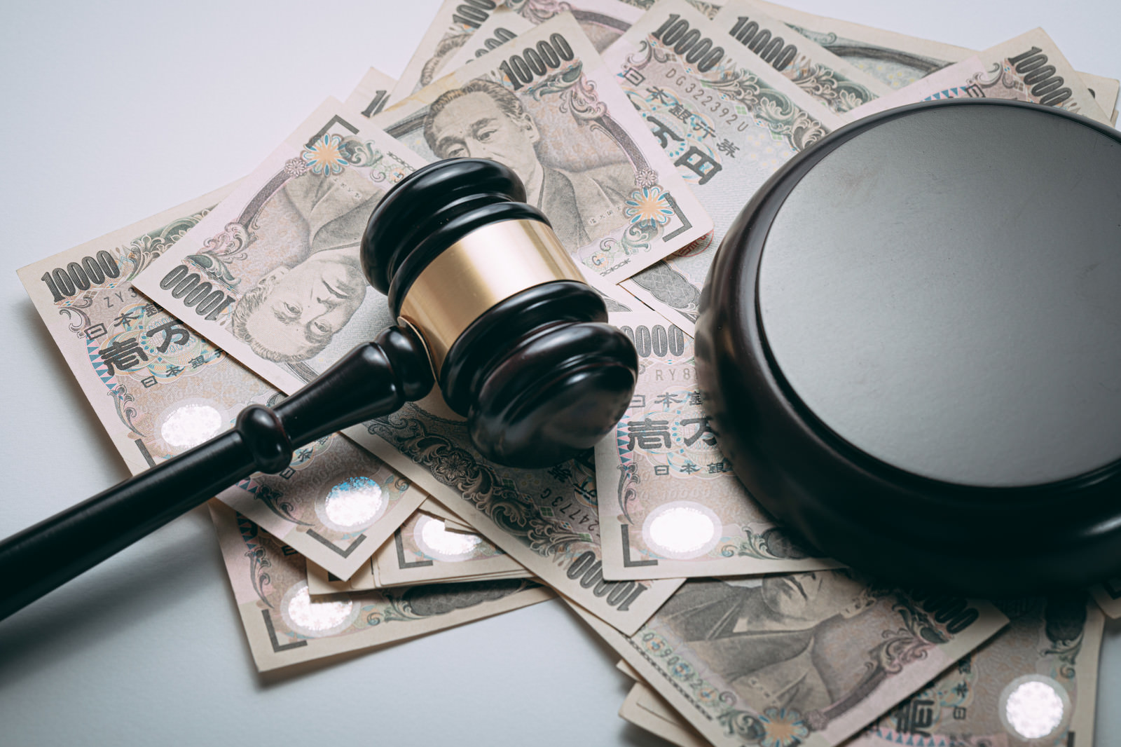 ヤフオク!(Yahoo!オークション)とは？初めて出品する方へ徹底解説！